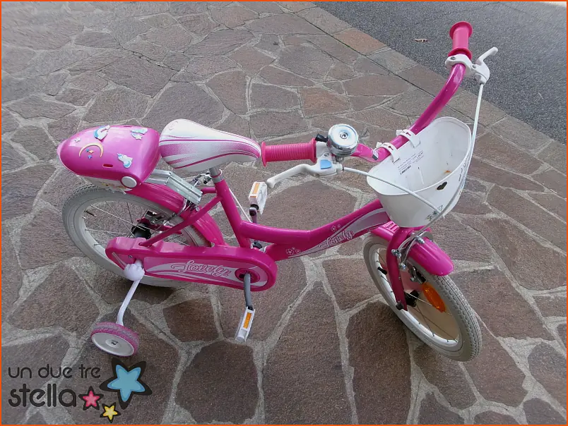 9489/24 - 16 bicicletta fucsia + rotelle + cestino